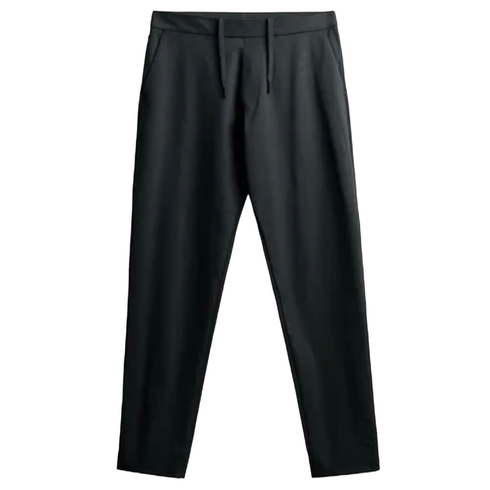 NWOT Men’s Ministry of Supply Kinetic Jogger Black Size 36